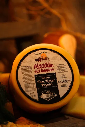 Tam Yağlı Taze Kaşar 500 Gr