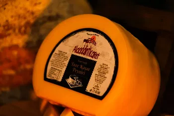 Tam Yağlı Taze Kaşar 1.85/ 2 KG Arası