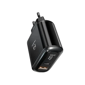 Mcdodo CH-7170 20W 1xUSB 1xType-C Girişli LED Göstergeli Şarj Adaptörü Siyah - Görsel 1