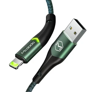 Mcdodo CA-7841 Işıklı Lightning Data Şarj Kablosu 1.2m Yeşil - Görsel 4