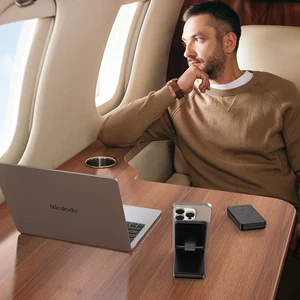 Mcdodo MC-6310 Magq 2in1 10000mAh 20w qİ2 Manyetik Powerbank Ve Katlanabilir Telefon Standı - Görsel 5