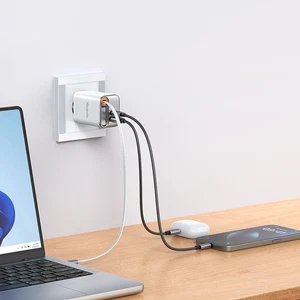 Mcdodo CH-4103 Freego 67w GaN Hızlı   Dahili Geri Sarılabilir Type-c Kablolu Şarj Cihazı Beyaz - Görsel 7