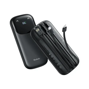 Mcdodo MC-8520 10000mAh 22.5W PD & QC Hızlı Şarj Dahili Kablolu Powerbank Siyah (Type-c/Lightning/Usb-A) - Görsel 6