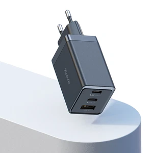 Mcdodo CH-1543 67W GaN 5 Pro 2xType-C + 1xUSB Hızlı Şarj Adaptörü ve Type-C to Type-C Şarj Kablosu Siyah - Görsel 2