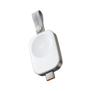 Mcdodo CH-4992 Apple Watch Uyumlu Type-C Manyetik Kablosuz Şarj Cihazı Beyaz - Görsel 2