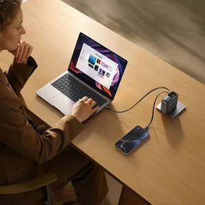 Mcdodo CH-8640 FreeGo Pro 67W Akıllı LED Ekranlı Geri Çekilebilir Kablolu Şarj Adaptörü - Görsel 2