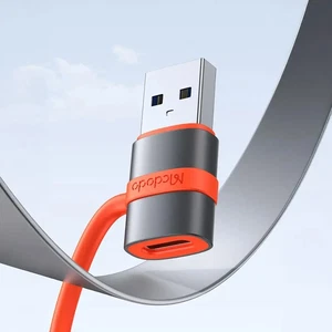 Mcdodo OT-3800 USB-C to USB-A 3.0 Adaptörü Silikon Kancalı Siyah - Görsel 2