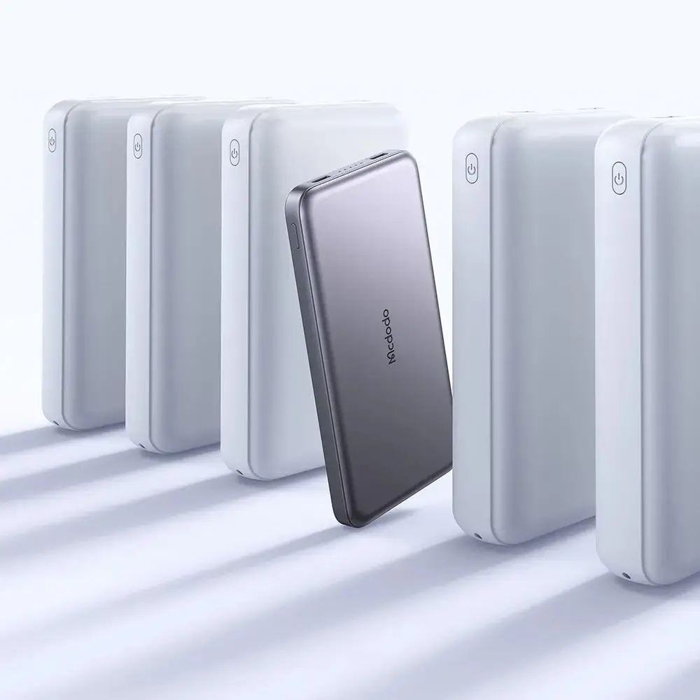 MCDODO MC-3781 20W 10.000MAH METAL ULTRA İNCE POWERBANK- SİYAH - Görsel 5