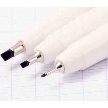 Zig Permanent Mürekkepli Kaligrafi Kalemi 2.0 mm Siyah - Görsel 1