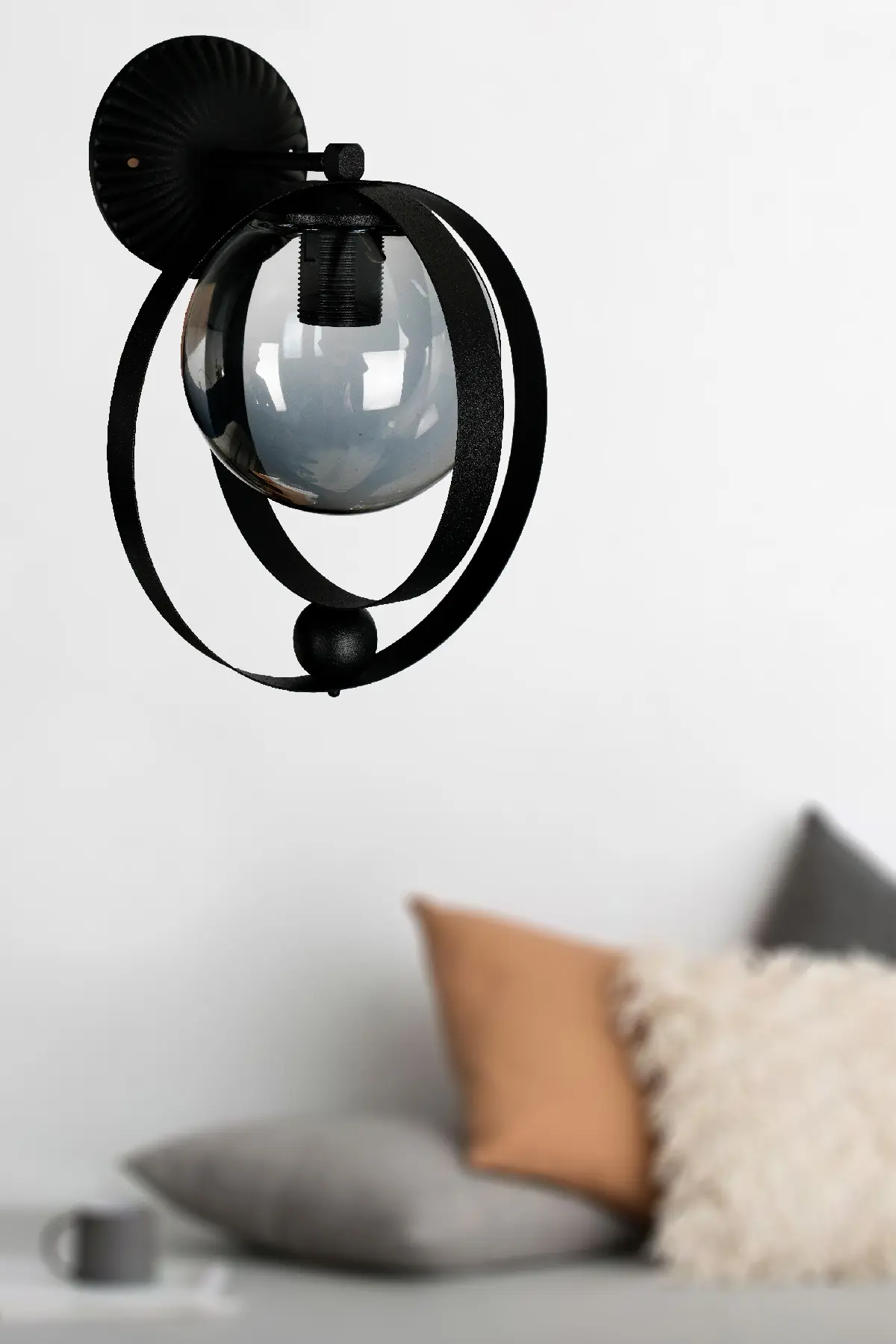 MARS APLİK CAMLI SİYAH (GLOP FÜME CAM)